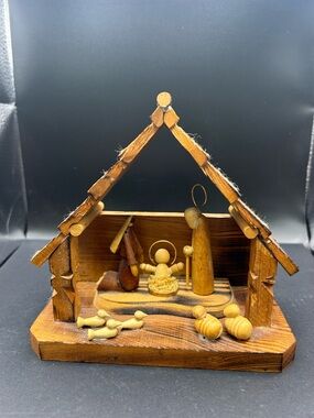 Vintage Wooden Folk Art Nativity Set Christmas Scene Mary Joseph Baby Jesus